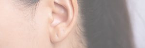 ピアス