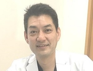 統括医 亀山誠