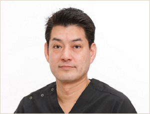 統括医 亀山誠