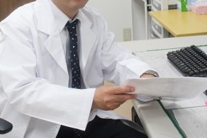 医師の診察